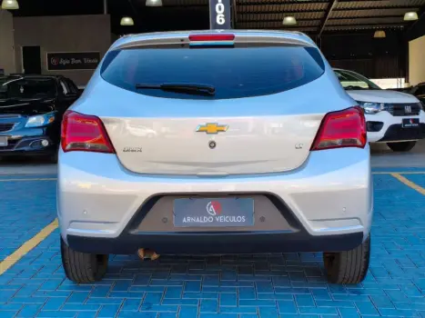 CHEVROLET Onix Hatch 1.0 4P FLEX LT, Foto 5