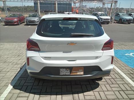 CHEVROLET Onix Hatch 1.0 4P FLEX LT, Foto 2