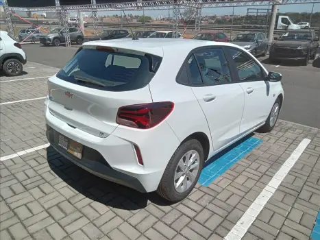 CHEVROLET Onix Hatch 1.0 4P FLEX LT, Foto 5
