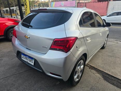 CHEVROLET Onix Hatch 1.4 4P FLEX LT, Foto 8