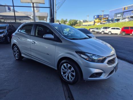 CHEVROLET Onix Hatch 1.4 4P FLEX LT, Foto 3