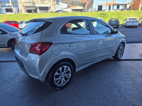 CHEVROLET Onix Hatch 1.4 4P FLEX LT, Foto 6