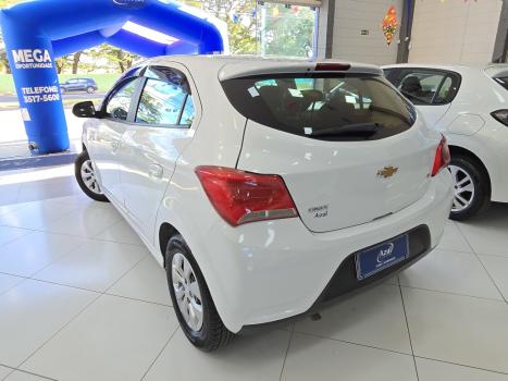 CHEVROLET Onix Sedan 1.0 4P FLEX LT, Foto 4