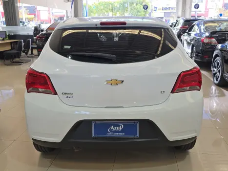 CHEVROLET Onix Sedan 1.0 4P FLEX LT, Foto 5