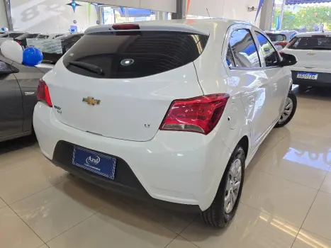 CHEVROLET Onix Sedan 1.0 4P FLEX LT, Foto 6