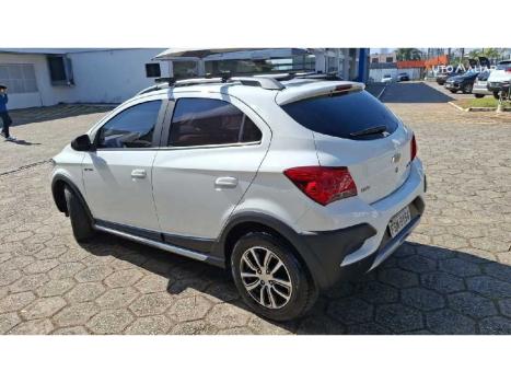 CHEVROLET Onix Sedan , Foto 2