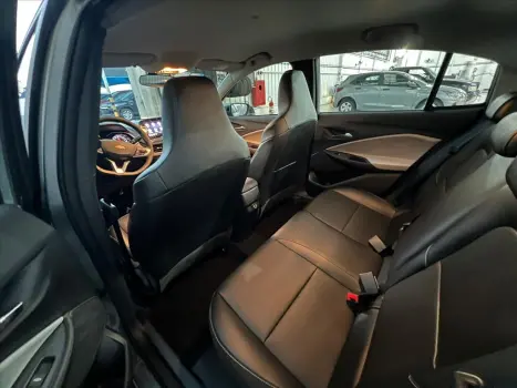CHEVROLET Onix Sedan 1.0 12V 4P FLEX PREMIER PLUS TURBO AUTOMTICO, Foto 16