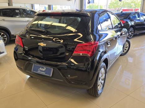 CHEVROLET Onix Sedan 1.0 4P FLEX LT, Foto 6