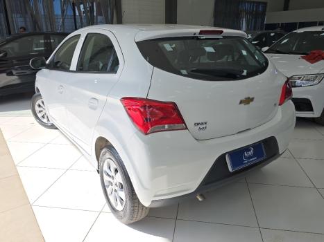 CHEVROLET Onix Sedan 1.0 4P FLEX LT, Foto 4
