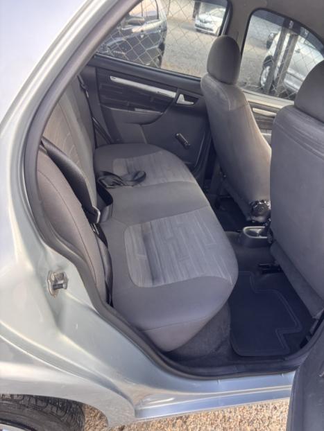 CHEVROLET Prisma 1.4 4P MAXX FLEX, Foto 2