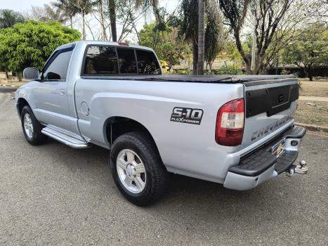 CHEVROLET S10 2.4 FLEX ADVANTAGE CABINE SIMPLES, Foto 6