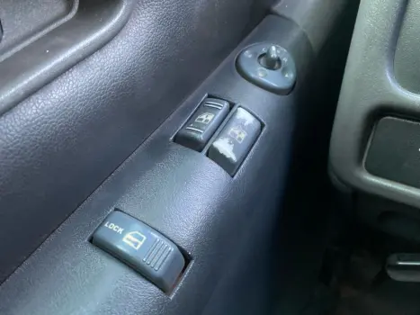 CHEVROLET S10 2.4 FLEX ADVANTAGE CABINE SIMPLES, Foto 9