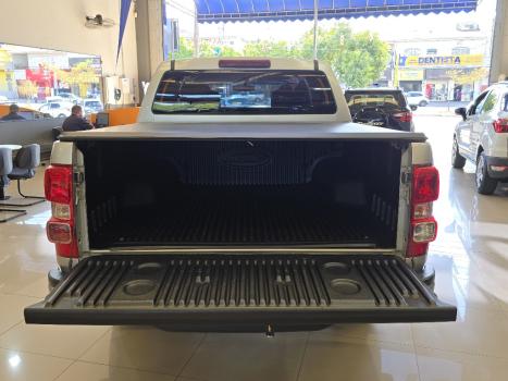CHEVROLET S10 2.5 FLEX LT 4X4 CABINE DUPLA AUTOMTICO, Foto 17