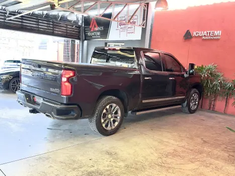 CHEVROLET Silverado 5.3 V8 1500 HIGH COUNTRY CABINE DUPLA 4X4 AUTOMTICO, Foto 4