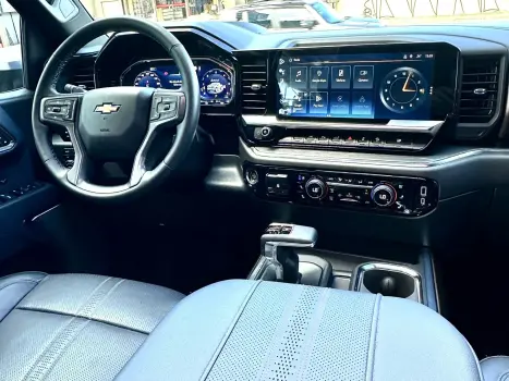 CHEVROLET Silverado 5.3 V8 1500 HIGH COUNTRY CABINE DUPLA 4X4 AUTOMTICO, Foto 25