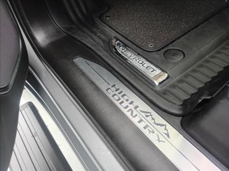 CHEVROLET Silverado 5.3 V8 1500 HIGH COUNTRY CABINE DUPLA 4X4 AUTOMTICO, Foto 20