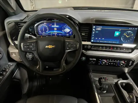 CHEVROLET Silverado 5.3 V8 1500 HIGH COUNTRY CABINE DUPLA 4X4 AUTOMTICO, Foto 18