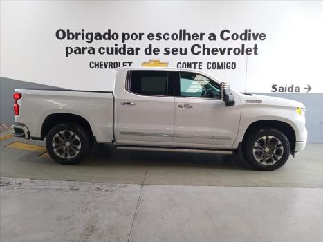 CHEVROLET Silverado 5.3 V8 1500 HIGH COUNTRY CABINE DUPLA 4X4 AUTOMTICO, Foto 3