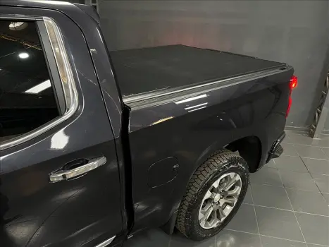 CHEVROLET Silverado 5.3 V8 1500 HIGH COUNTRY CABINE DUPLA 4X4 AUTOMTICO, Foto 9