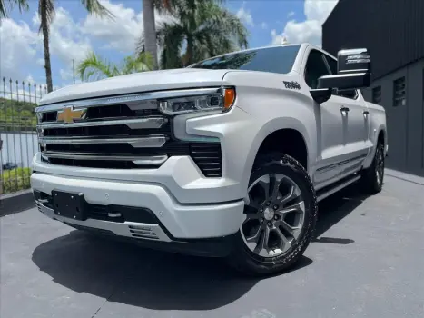 CHEVROLET Silverado 5.3 V8 1500 HIGH COUNTRY CABINE DUPLA 4X4 AUTOMTICO, Foto 4