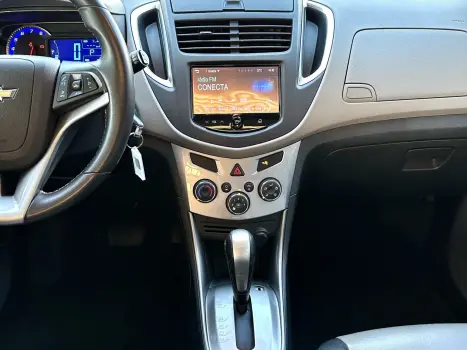 CHEVROLET Tracker 1.8 16V 4P FLEX LTZ AUTOMTICO, Foto 11