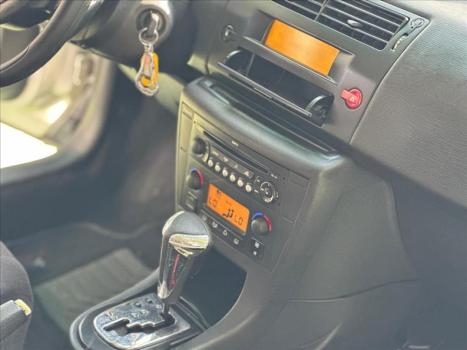 CITROEN C4 Hatch 1.6 16V 4P GLX, Foto 7