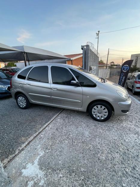 CITROEN XSara Picasso 2.0 16V 4P EXCLUSIVE, Foto 4