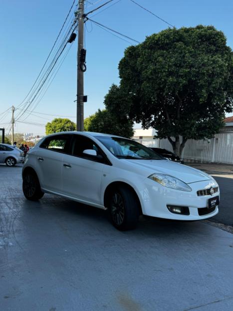 FIAT Bravo 1.8 16V 4P ABSOLUTE FLEX, Foto 4