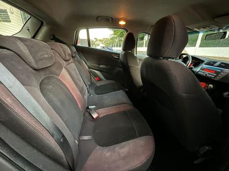 FIAT Bravo 1.8 16V 4P FLEX ABSOLUTE DUALOGIC AUTOMATIZADO, Foto 6