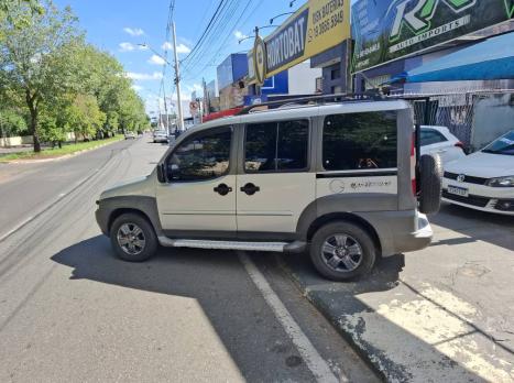 FIAT Doblo 1.8 16V 4P FLEX ADVENTURE 6 LUGARES, Foto 7