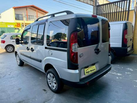 FIAT Doblo 1.8 16V 4P FLEX ESSENCE 7 LUGARES, Foto 7