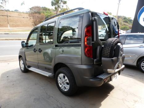FIAT Doblo 1.8 16V 4P FLEX ADVENTURE 6 LUGARES, Foto 4