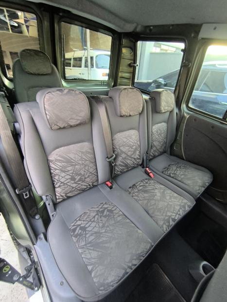 FIAT Doblo 1.8 4P FLEX ADVENTURE LOCKER 6 LUGARES, Foto 9