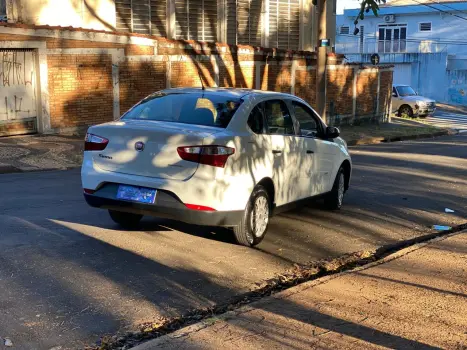 FIAT Grand Siena 1.0 4P EVO ATTRACTIVE FLEX, Foto 4