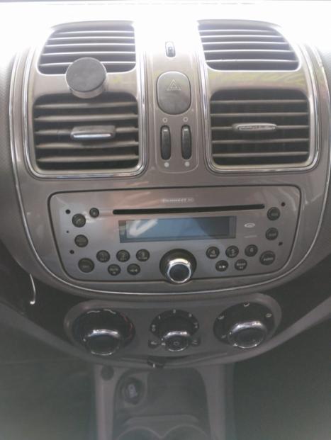 FIAT Grand Siena 1.6 16V 4P ESSENCE FLEX, Foto 7