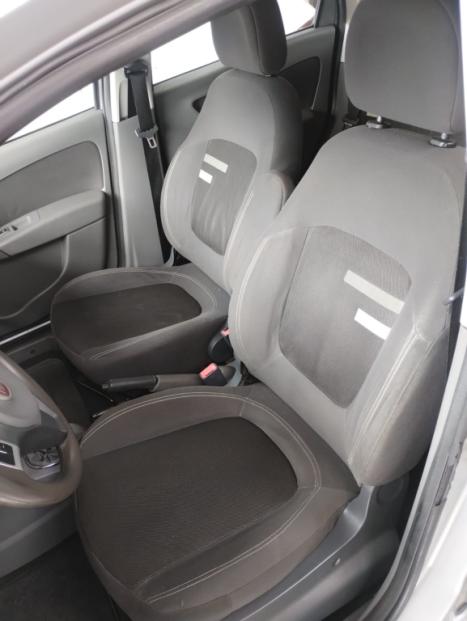 FIAT Grand Siena 1.6 16V 4P ESSENCE FLEX, Foto 8