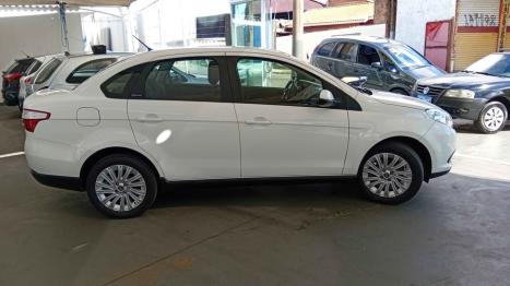 FIAT Grand Siena 1.6 16V 4P ESSENCE FLEX, Foto 3
