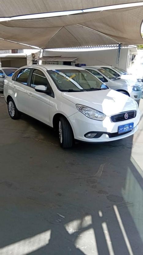 FIAT Grand Siena 1.6 16V 4P ESSENCE FLEX, Foto 7