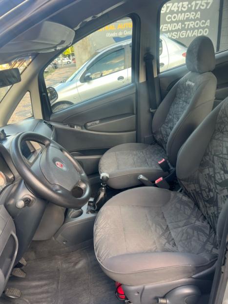 FIAT Idea 1.8 16V 4P ADVENTURE FLEX, Foto 3