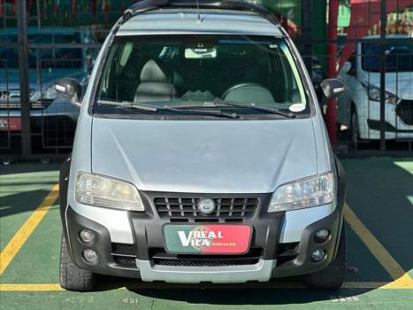 FIAT Idea 1.8 16V 4P ADVENTURE FLEX, Foto 2