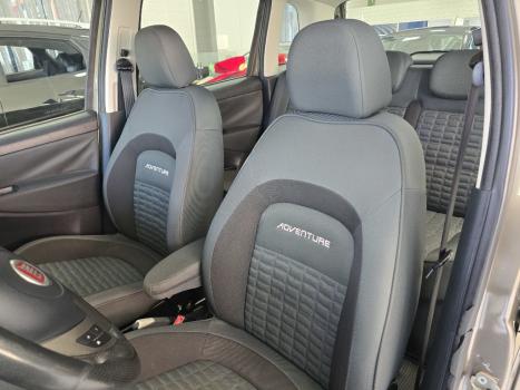 FIAT Idea 1.8 16V 4P FLEX ADVENTURE DUALOGIC AUTOMATIZADO, Foto 15