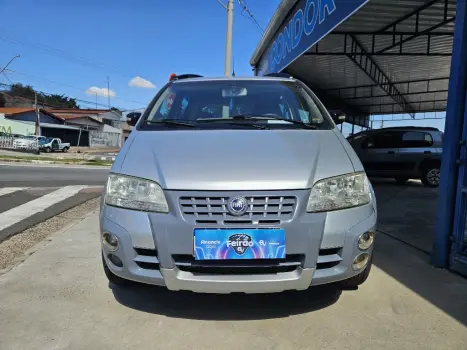 FIAT Idea 1.8 4P ADVENTURE FLEX, Foto 2