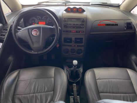 FIAT Idea 1.8 4P ADVENTURE FLEX, Foto 7