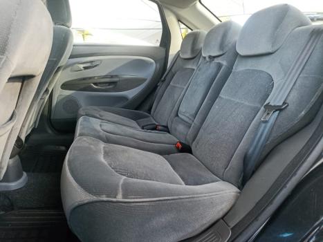 FIAT Linea 1.8 16V 4P FLEX ESSENCE, Foto 8