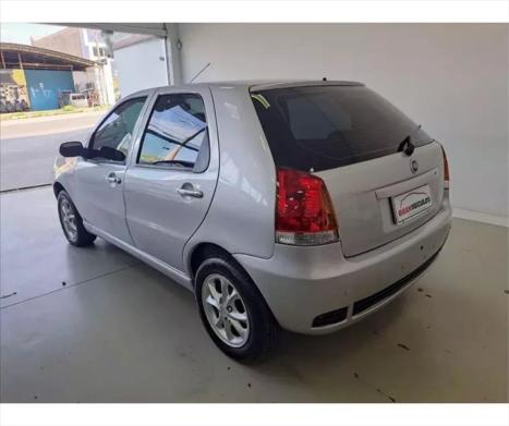 FIAT Palio 1.8 4P HLX, Foto 5