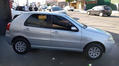 FIAT Palio 1.8 4P HLX, Foto 4