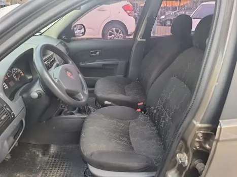 FIAT Palio Weekend 1.6 16V 4P TREKKING, Foto 7