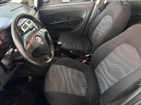 FIAT Punto 1.4 4P ATTRACTIVE FLEX, Foto 10