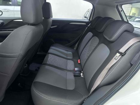 FIAT Punto 1.6 16V 4P FLEX ESSENCE DUALOGIC AUTOMATIZADO, Foto 7