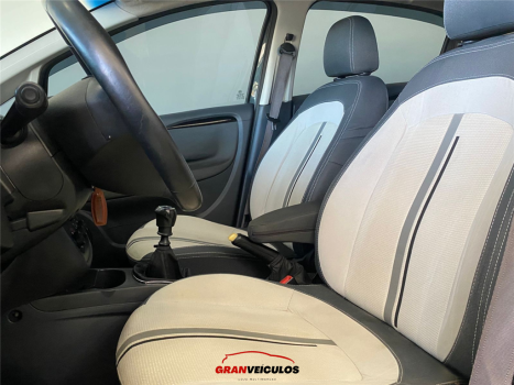 FIAT Punto 1.6 16V 4P ESSENCE FLEX, Foto 9